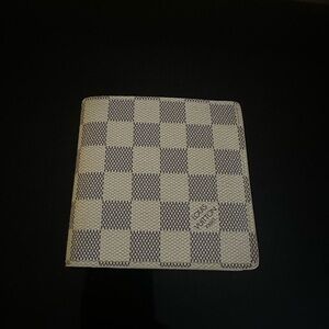 Louis Vuitton Men’s Damier Azur Wallet